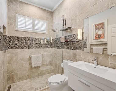 293 Turquoise Lane - Photo Thumbnail 18
