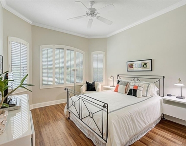 293 Turquoise Lane - Photo Thumbnail 16