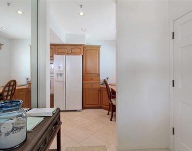 1373 Siesta Bayside Drive - Photo Thumbnail 6