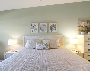 1373 Siesta Bayside Drive - Photo Thumbnail 22
