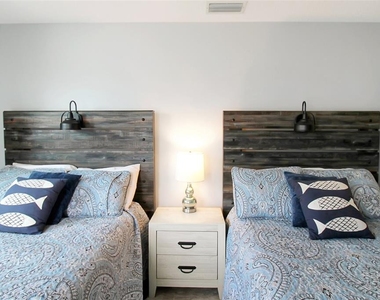 1373 Siesta Bayside Drive - Photo Thumbnail 30