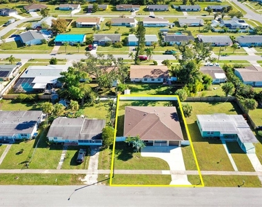 4446 Bayano Street - Photo Thumbnail 26