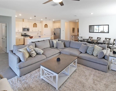 5236 Blue Crush Street - Photo Thumbnail 30