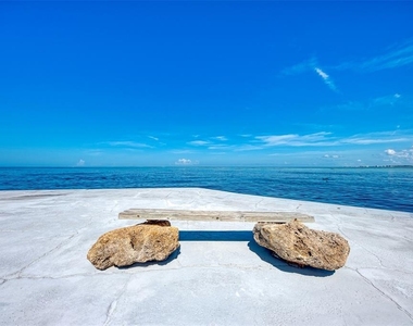 4900 Ocean Boulevard - Photo Thumbnail 63