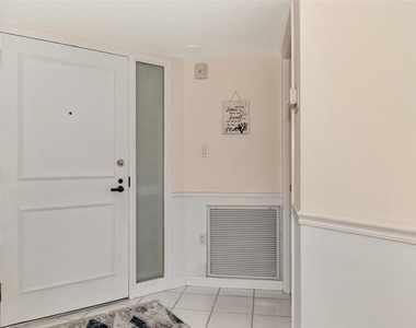 4900 Ocean Boulevard - Photo Thumbnail 5