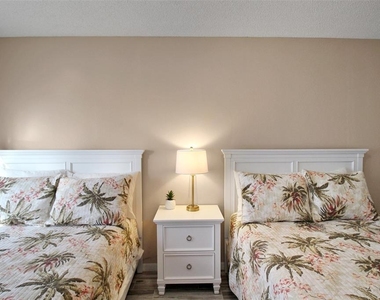 1328 Siesta Bayside Drive - Photo Thumbnail 25
