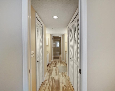 1328 Siesta Bayside Drive - Photo Thumbnail 19