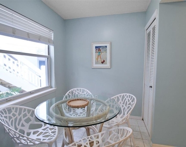 1328 Siesta Bayside Drive - Photo Thumbnail 5
