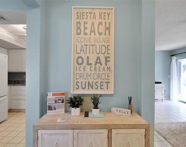 1328 Siesta Bayside Drive - Photo Thumbnail 3