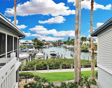 1343 Siesta Bayside Drive - Photo Thumbnail 7