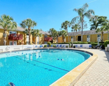 1877 Toucan Way - Photo Thumbnail 32