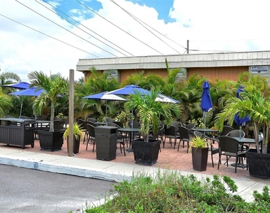 1877 Toucan Way - Photo Thumbnail 36
