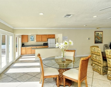 1877 Toucan Way - Photo Thumbnail 30