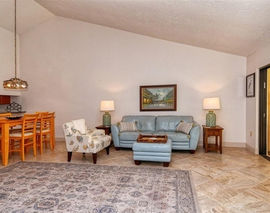 3131 Windrush Bourne - Photo Thumbnail 31