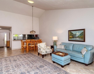3131 Windrush Bourne - Photo Thumbnail 15