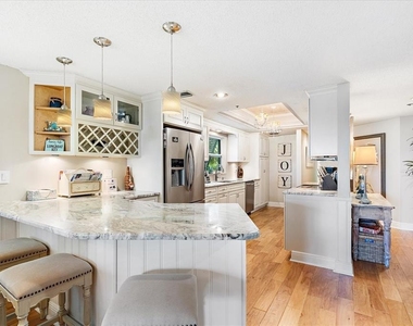 5621 Gulf Of Mexico Drive - Photo Thumbnail 8