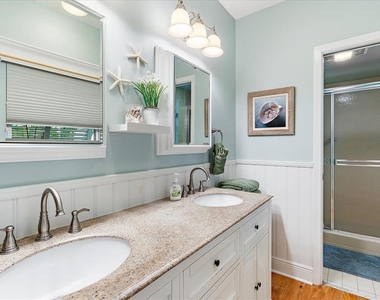 5621 Gulf Of Mexico Drive - Photo Thumbnail 20