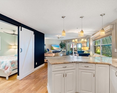 5621 Gulf Of Mexico Drive - Photo Thumbnail 11