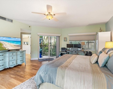 5621 Gulf Of Mexico Drive - Photo Thumbnail 23
