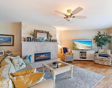 5621 Gulf Of Mexico Drive - Photo Thumbnail 1