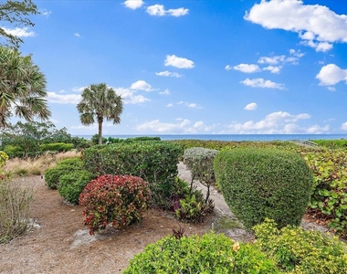 5621 Gulf Of Mexico Drive - Photo Thumbnail 32