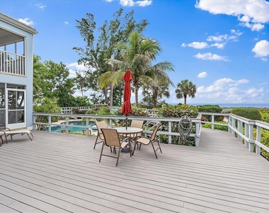 5621 Gulf Of Mexico Drive - Photo Thumbnail 31