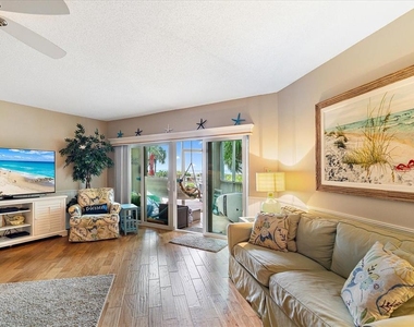 5621 Gulf Of Mexico Drive - Photo Thumbnail 2