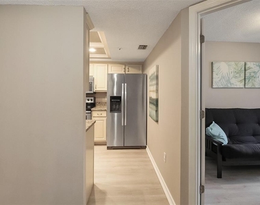 1326 Siesta Bayside Drive - Photo Thumbnail 7