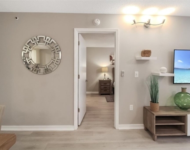 1326 Siesta Bayside Drive - Photo Thumbnail 22
