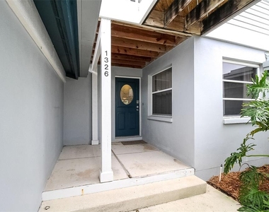 1326 Siesta Bayside Drive - Photo Thumbnail 2