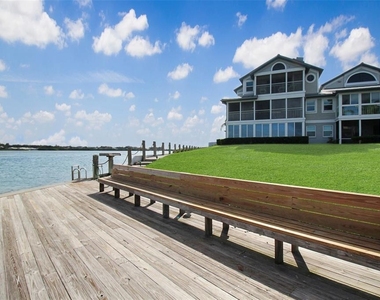 1389 Siesta Bayside Drive - Photo Thumbnail 6