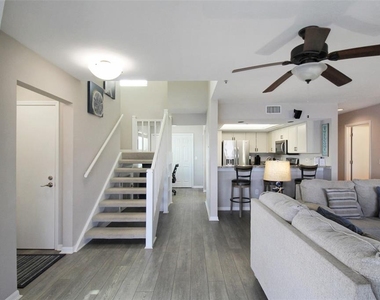 1389 Siesta Bayside Drive - Photo Thumbnail 13