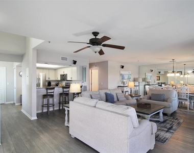 1389 Siesta Bayside Drive - Photo Thumbnail 9