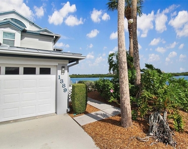 1389 Siesta Bayside Drive - Photo Thumbnail 7