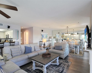 1389 Siesta Bayside Drive - Photo Thumbnail 12