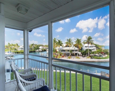 1389 Siesta Bayside Drive - Photo Thumbnail 45