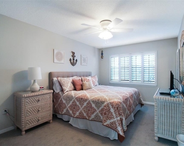 1338 Siesta Bayside Drive - Photo Thumbnail 31