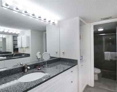 1338 Siesta Bayside Drive - Photo Thumbnail 26