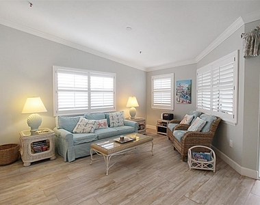 1339 Siesta Bayside Drive - Photo Thumbnail 12