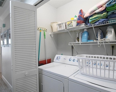 1339 Siesta Bayside Drive - Photo Thumbnail 29