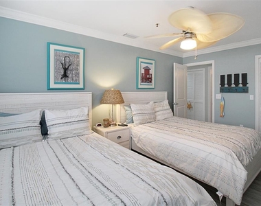 1339 Siesta Bayside Drive - Photo Thumbnail 35