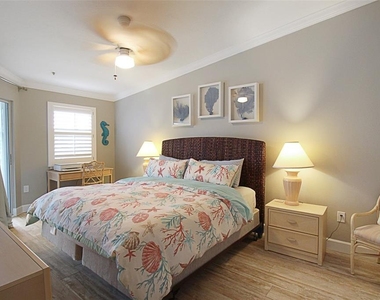 1339 Siesta Bayside Drive - Photo Thumbnail 20
