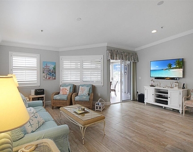 1339 Siesta Bayside Drive - Photo Thumbnail 11