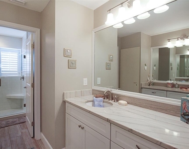 1339 Siesta Bayside Drive - Photo Thumbnail 26