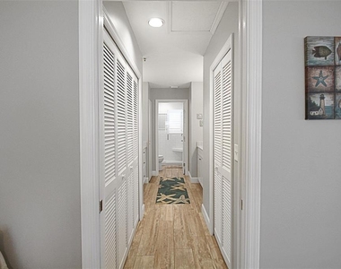 1339 Siesta Bayside Drive - Photo Thumbnail 24