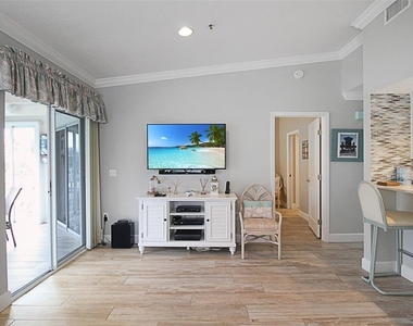 1339 Siesta Bayside Drive - Photo Thumbnail 13