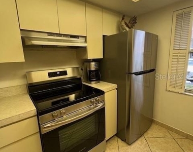 2666 Woodgate Lane - Photo Thumbnail 7