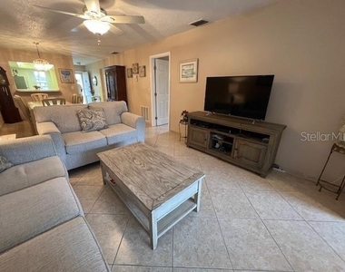 2666 Woodgate Lane - Photo Thumbnail 2