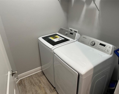 4723 Willow Bend Avenue - Photo Thumbnail 31