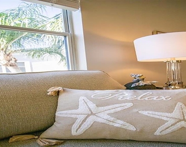 1340 Siesta Bayside Drive - Photo Thumbnail 17